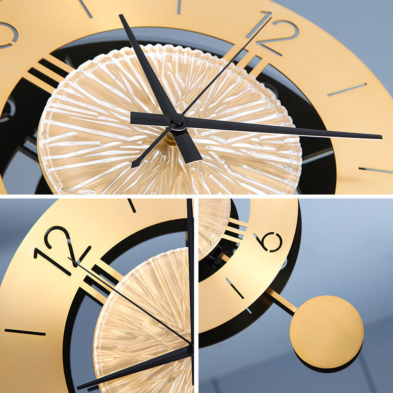 Crystal Clock With Elegant Pendulum